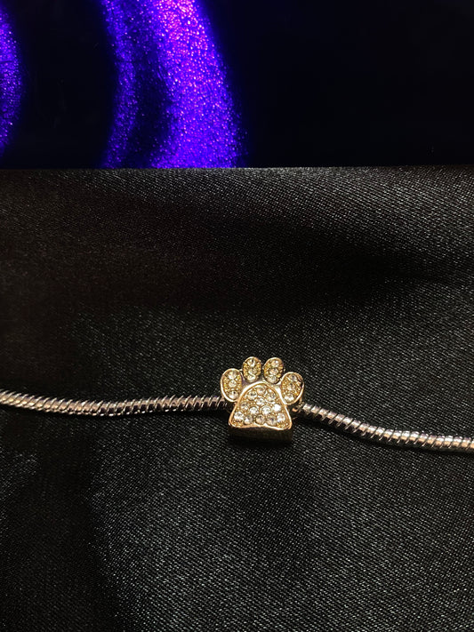 Gold Paw