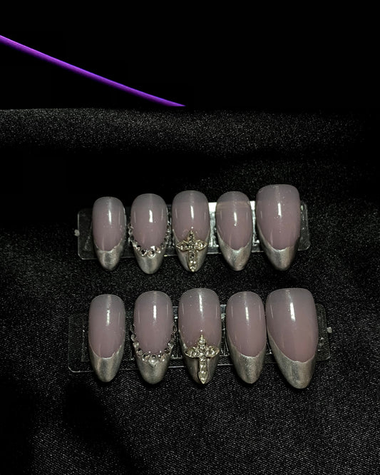 Silver Tips